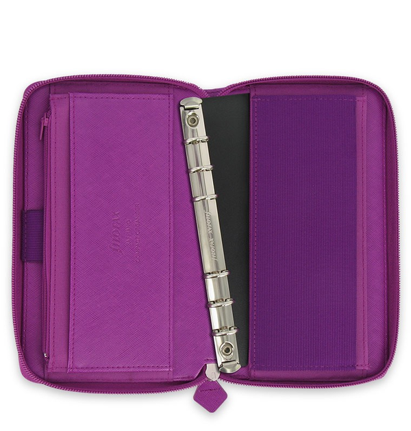  «Органайзер Filofax Saffiano Compact Zip Raspberry (20-022535)», бренда Filofax - фото №1
