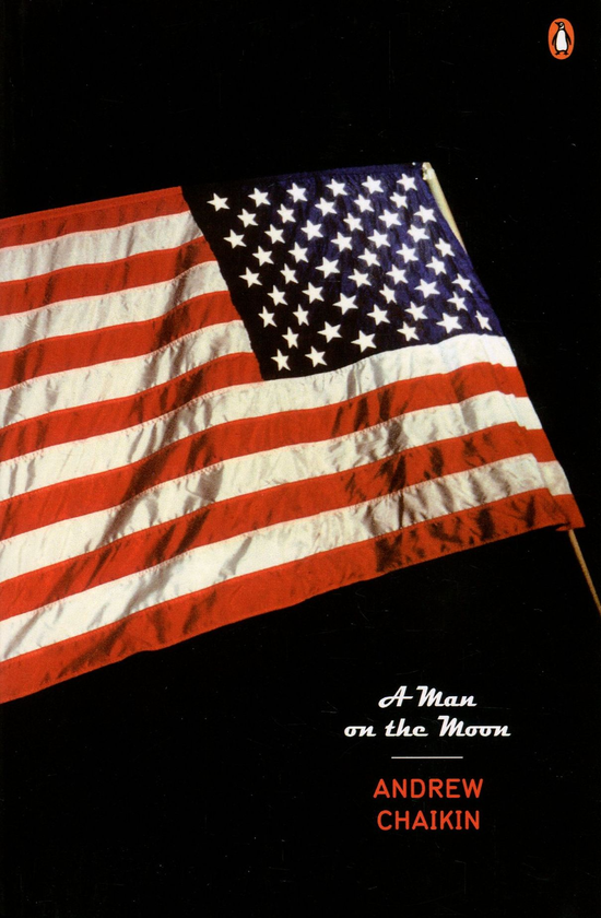 Бумажная книга «A Man on the Moon. The Voyages of the Apollo Astronauts», автор Эндрю Чайкин - фото №1