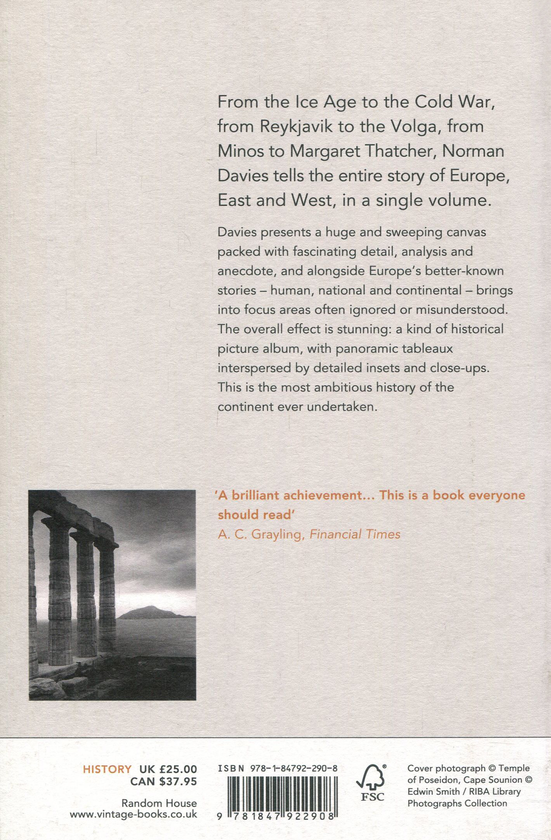 Паперова книга «Europe. A History», автор Норман Девіс - фото №1