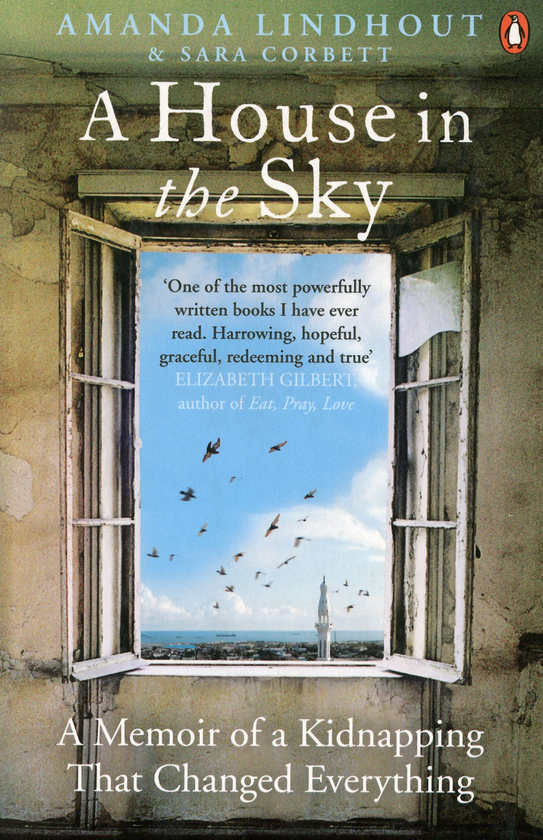 Бумажная книга «A House in the Sky», авторов Аманда Линдаут, Сара Корбетт - фото №1