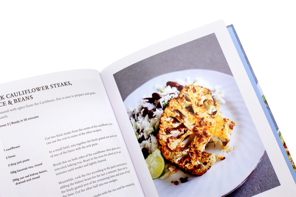Бумажная книга «Veganeasy! Amazing Food in Just 5 Ingredients», автор Дениз Смарт - фото №1