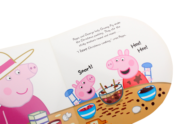 Паперова книга «Peppa Pig. Peppa Loves Christmas», автор Лорен Холовейті - фото №1