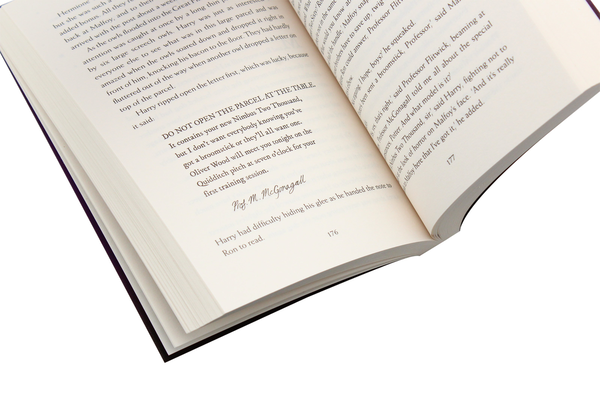 Бумажная книга «Harry Potter Boxed Set. The Complete Collection (комплект із 7 книг)», автор Джоан Роулинг - фото №1