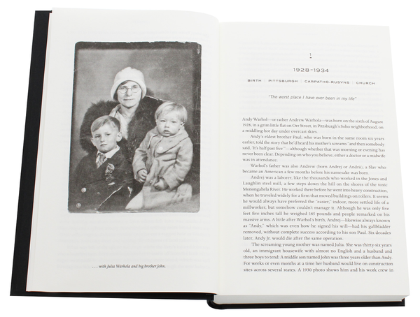 Бумажная книга «Warhol. A Life as Art», автор Блейк Гопник - фото №1