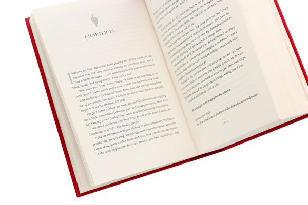 Паперова книга «Firekeeper's Daughter», автор Анджелин Буллі - фото №1