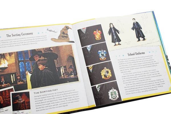 Бумажная книга «Harry Potter. Hogwarts. A Movie Scrapbook», автор Братья Уорнэр - фото №1