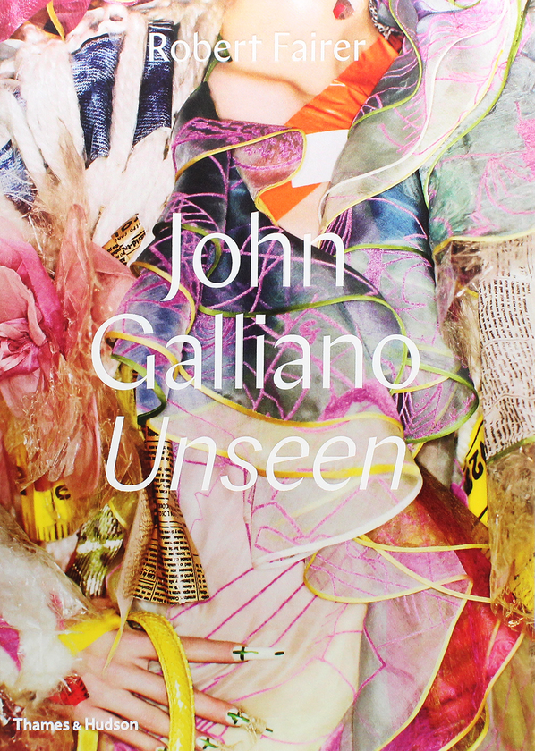 Паперова книга «John Galliano: Unseen», автор Роберт Файрер - фото №1