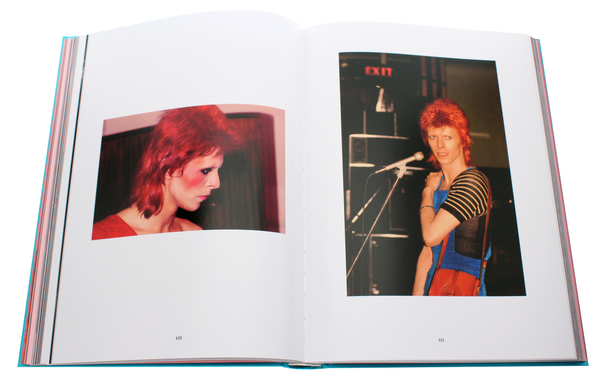 Бумажная книга «Mick Rock. The Rise of David Bowie. 1972–1973», авторов Майкл Брейсвелл, Мик Рок, Барни Хоскинс - фото №1