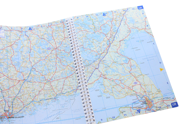 Паперова книга «2021 Collins Essential Road Atlas Europe» - фото №1