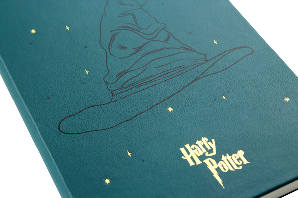 «Записная книжка Moleskine Harry Potter 1/7 Линейка Шалфей (LEHP02QP060A)», бренда Moleskine - фото №1