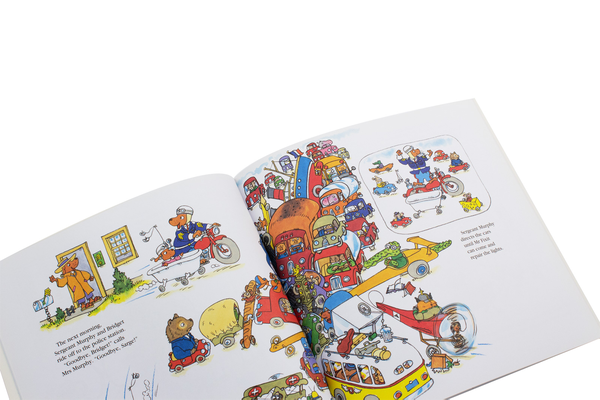 Бумажная книга «A Day at the Police Station», автор Ричард Скарри - фото №1
