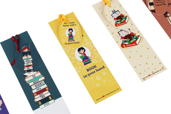«Набор закладок для книг Bookmarks Look better with a book 5 шт (0000000000369)», бренда Bookmarks - фото №1