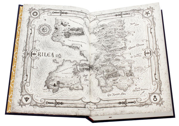 Бумажная книга «Throne of Glass. Collector's Edition», автор Сара Дж. Маас - фото №1