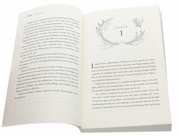 Бумажная книга «The Queen of Nothing», автор Холли Блэк - фото №1
