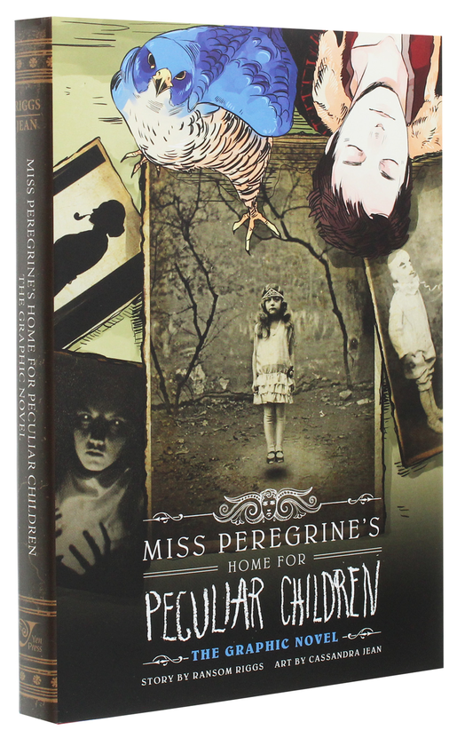 Бумажная книга «Miss Peregrine's Home For Peculiar Children. The Graphic Novel», автор Ренсом Риггз - фото №1