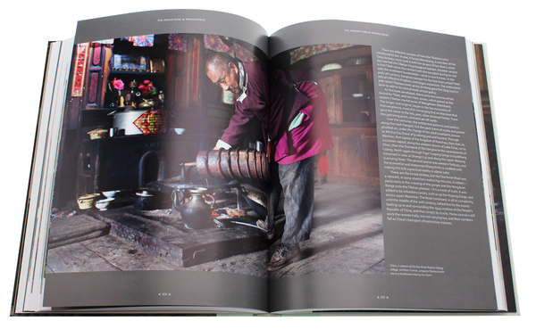 Бумажная книга «The Life of Tea: A Journey to the World’s Finest Teas», автор Майкл Фриман - фото №1