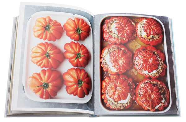 Бумажная книга «Cheese. The essential guide to cooking with cheese, over 100 recipes», автор Мишель Ру - фото №1