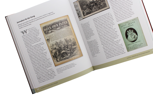 Бумажная книга «A History of Children's Books in 100 Books», авторов Родерик Кейв, Сара Айад - фото №1