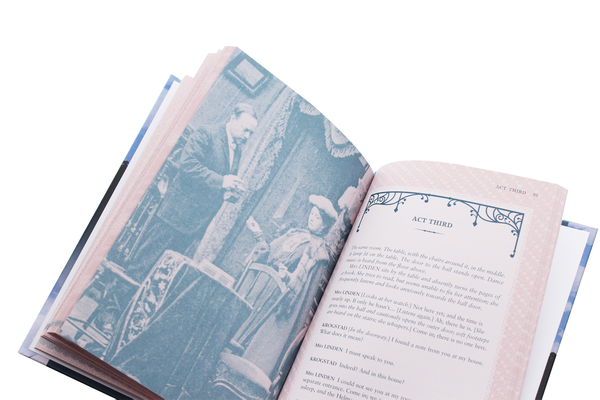 Паперова книга «A Doll's House», автор Генрік Ібсен - фото №1