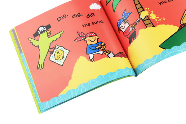 Бумажная книга «Go, Go, Pirate Boat», автор Катрина Чарман - фото №1