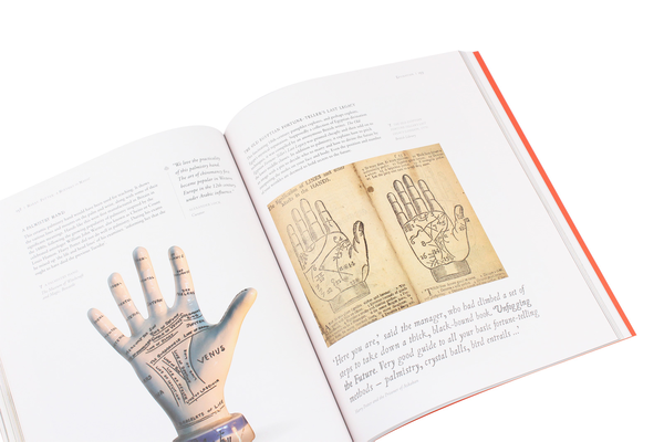 Бумажная книга «Harry Potter. A History of Magic. The Book of the Exhibition» - фото №1