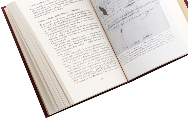 Паперова книга «The Brontës. A Life in Letters», автор Джульєт Баркер - фото №1