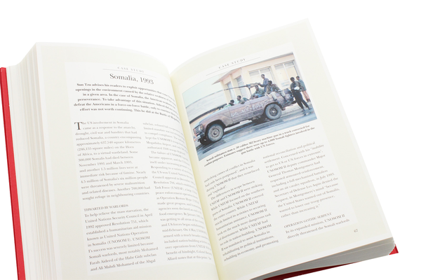 Бумажная книга «The Art of War Illustrated», автор Сунь-Цзы - фото №1