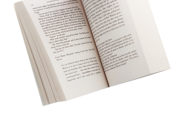 Бумажная книга «City of Girls», автор Элизабет Гилберт - фото №1