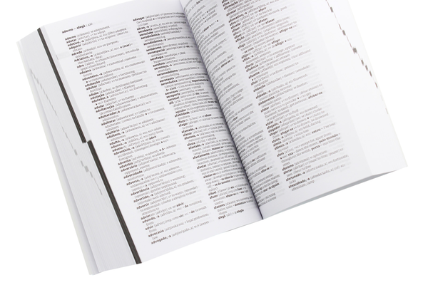 Паперова книга «Collins Portuguese Dictionary and Grammar» - фото №1