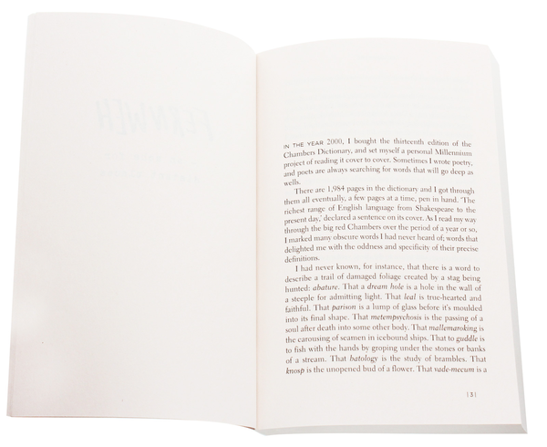 Бумажная книга «Elsewhere. One Woman, One Rucksack, One Lifetime of Travel», автор Розита Боланд - фото №1