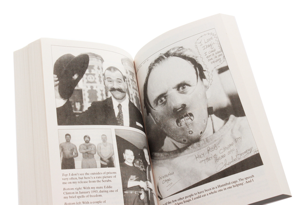 Бумажная книга «Bronson», автор Чарльз Бронсон - фото №1