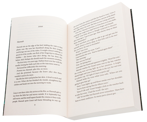Паперова книга «Expectation», автор Анна Хоуп - фото №1