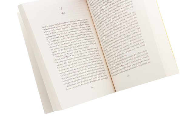 Паперова книга «Our Little Cruelties», автор Ліз Нугент - фото №1