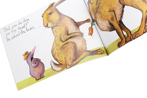 Паперова книга «The Story of the Little Mole Who Knew it Was None of His Business », автор Ханс Вернер Хольцварт - фото №1