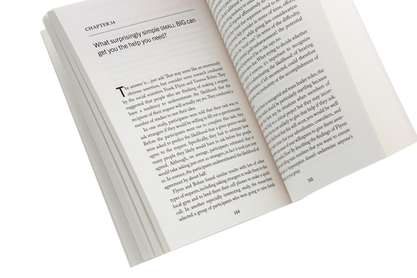 Паперова книга «The small BIG. Small Changes that Spark Big Influence», авторів Стів Мартін, Роберт Чалдині, Ноа Гольдштейн - фото №1