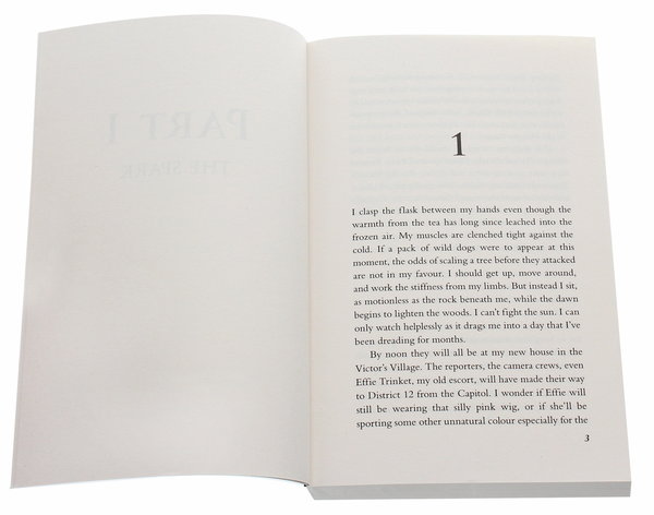 Бумажная книга «The Hunger Games Trilogy», автор Сьюзен Коллинз - фото №1