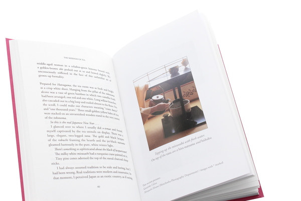 Бумажная книга «The Wisdom of Tea. Life Lessons from the Japanese Tea Ceremony» - фото №1