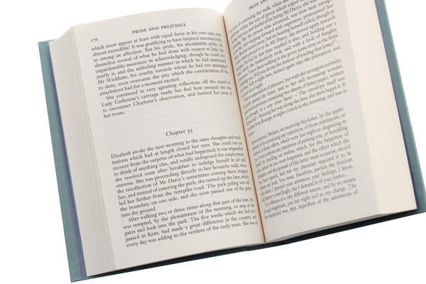 Паперова книга «Pride and Prejudice», автор Джейн Остін - фото №1
