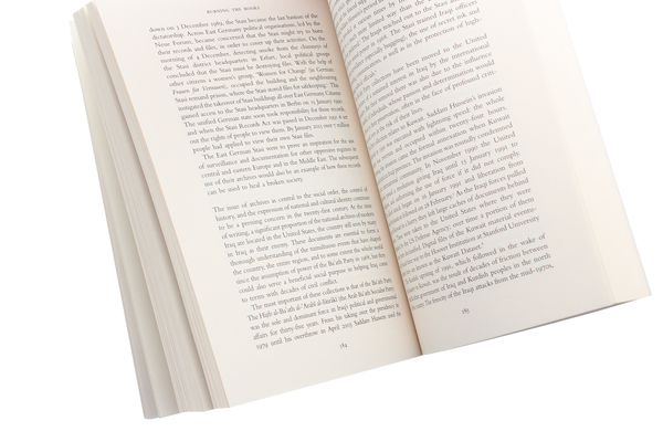 Паперова книга «Burning the Books. A History of Knowledge Under Attack», автор Річард Овенден - фото №1
