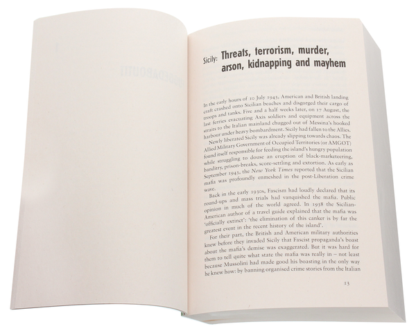 Бумажная книга «Mafia Republic. Italy's Criminal Curse. Cosa Nostra, 'Ndrangheta and Camorra from 1946 to the Present», автор Джон Дики - фото №1