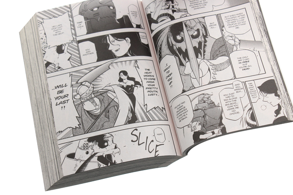 Паперова книга «Fullmetal Alchemist. 3-in-1 Edition. Volume 4», автор Хірому Аракава - фото №1