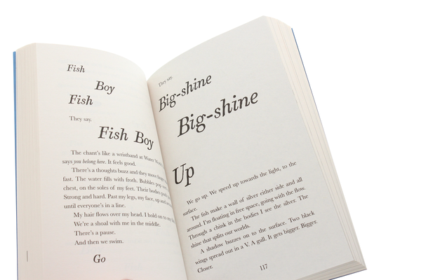 Паперова книга «Fish Boy», автор Хлоя Дайкін - фото №1