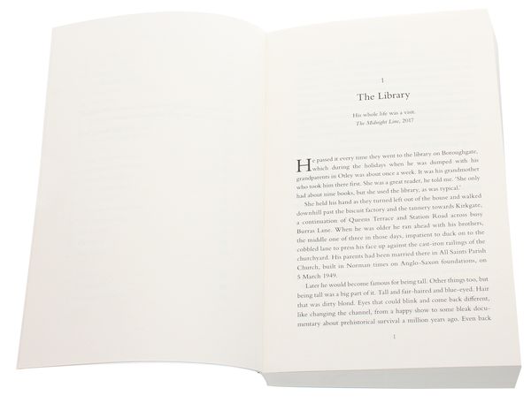 Бумажная книга «The Reacher Guy. The Authorised Biography of Lee Child», автор Хизер Мартин - фото №1