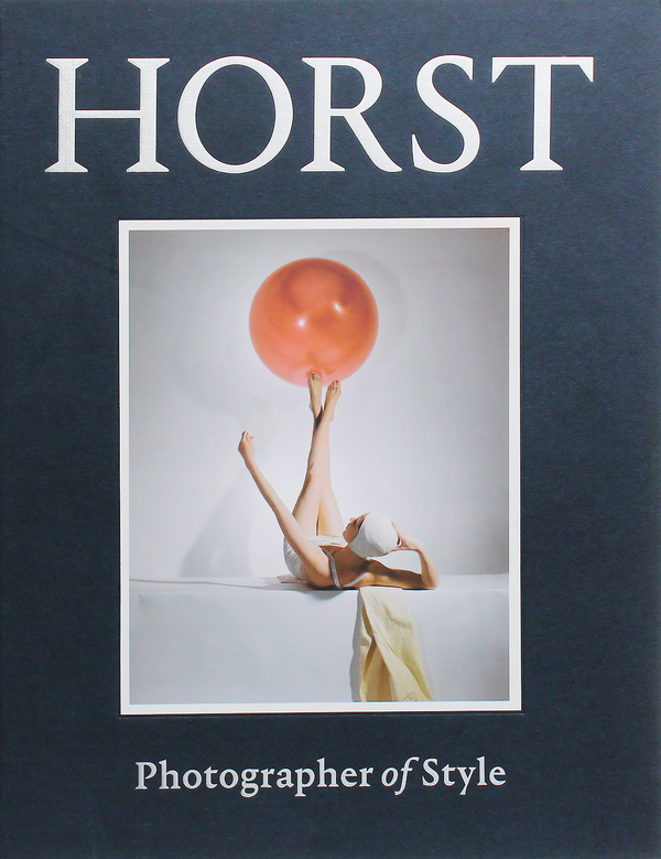 Бумажная книга «Horst. Photographer of Style», автор Сюзанна Браун - фото №1