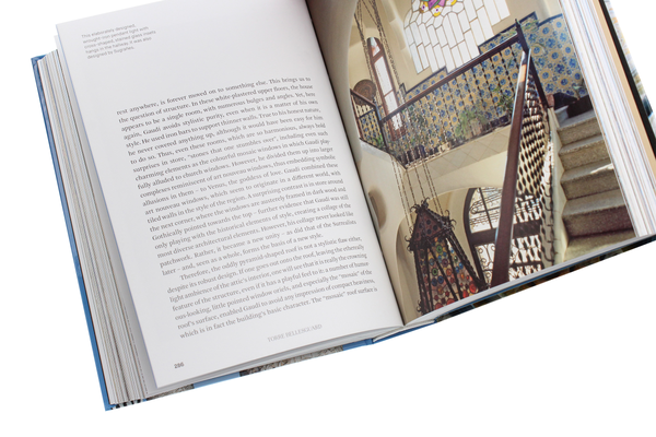 Бумажная книга «Gaudi. The Complete Works. 40th Anniversary Edition», автор Райнер Цербст - фото №1