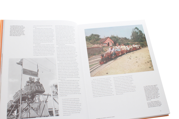 Паперова книга «Walt Disney's Disneyland», автор Кріс Ніколс - фото №1