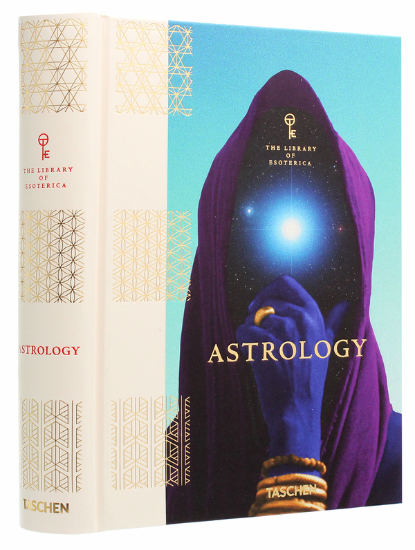 Паперова книга «Astrology. The Library of Esoterica», автор Андреа Річардс - фото №1