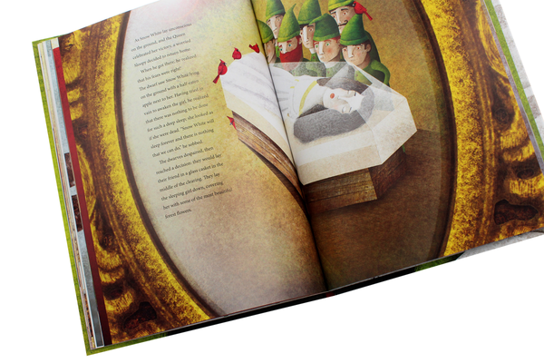 Паперова книга «Snow White. From a Fairy Tale by the Brothers Grimm», автор Брати Грімм - фото №1