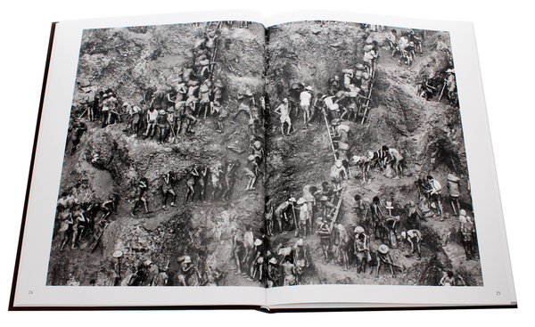 Бумажная книга «Sebastião Salgado. Gold», автор Леля Ваник Сальгадо - фото №1