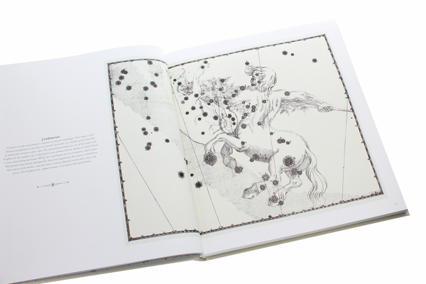 Паперова книга «Celestial Atlas. A Journey in the Sky Through Maps», автор Єлена Персивальді - фото №1